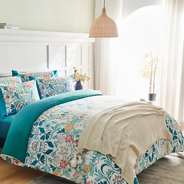 Flossy Floral Damask Printed Duvet Set