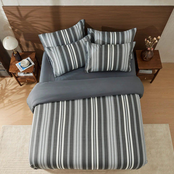 Junie Printed Duvet Set