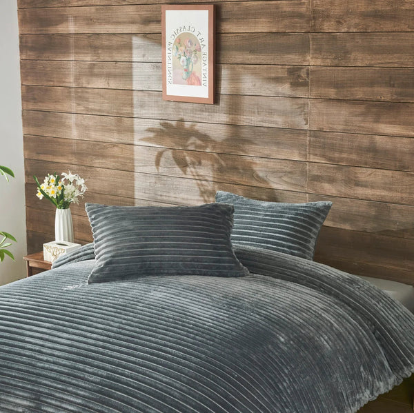 Osum Ribbed Duvet Set