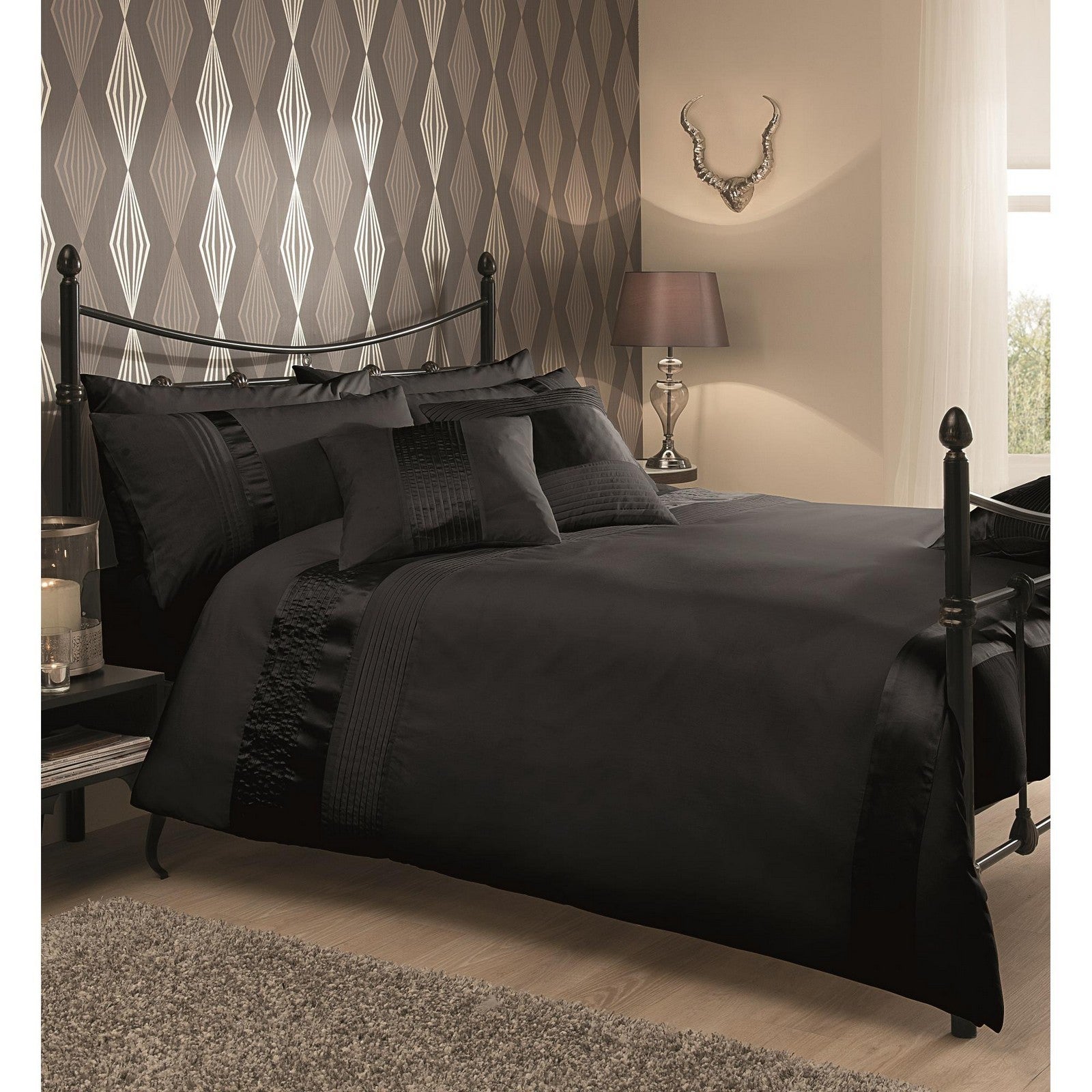 11082194 caprice duvet set super king black 1 3