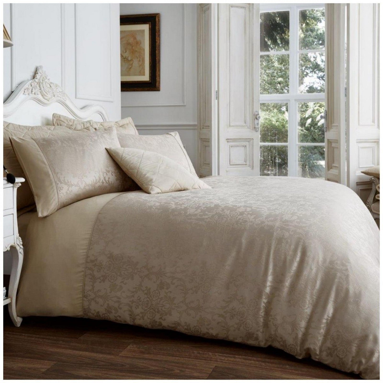 Vincenza Jacquard Duvet Set