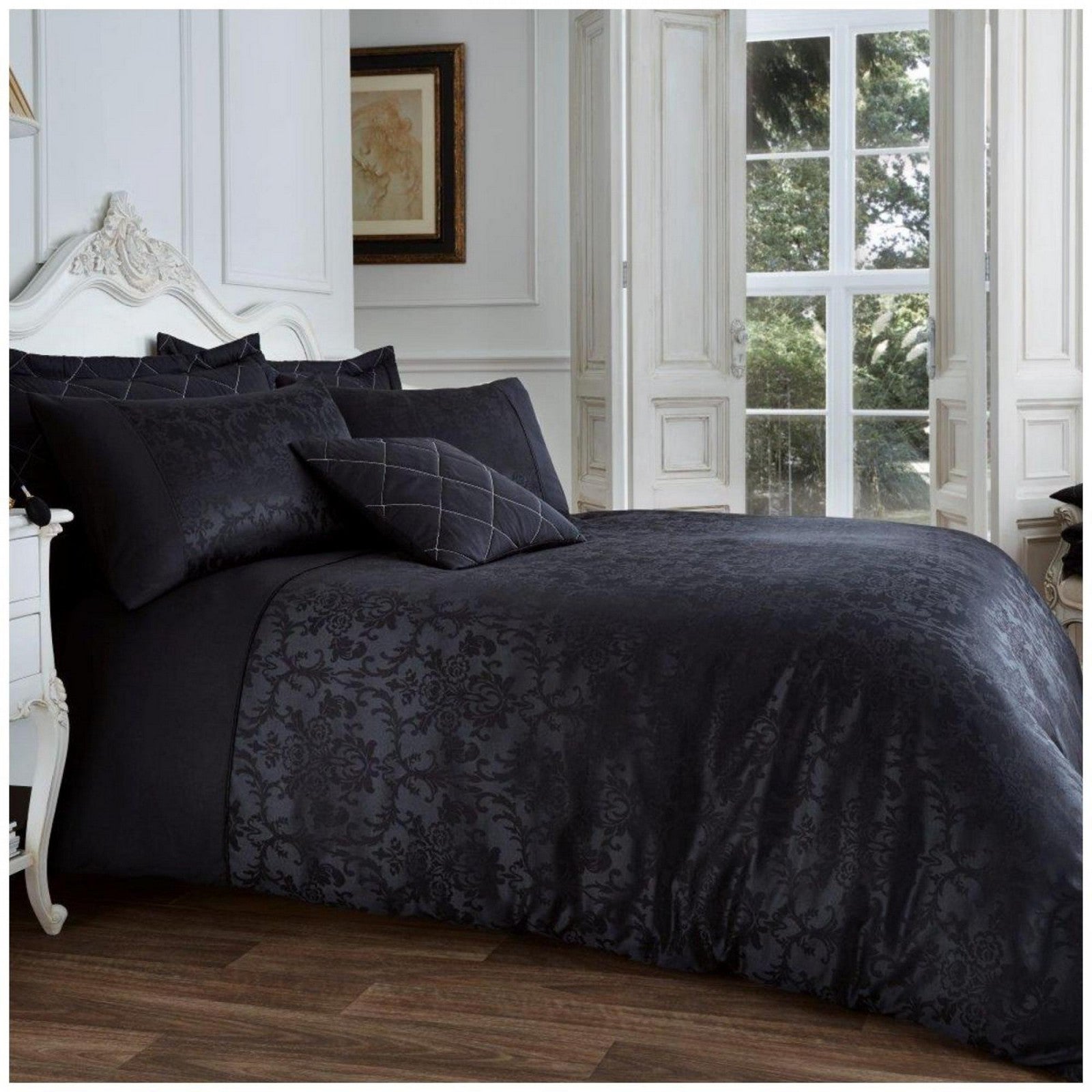 Vincenza Jacquard Duvet Set