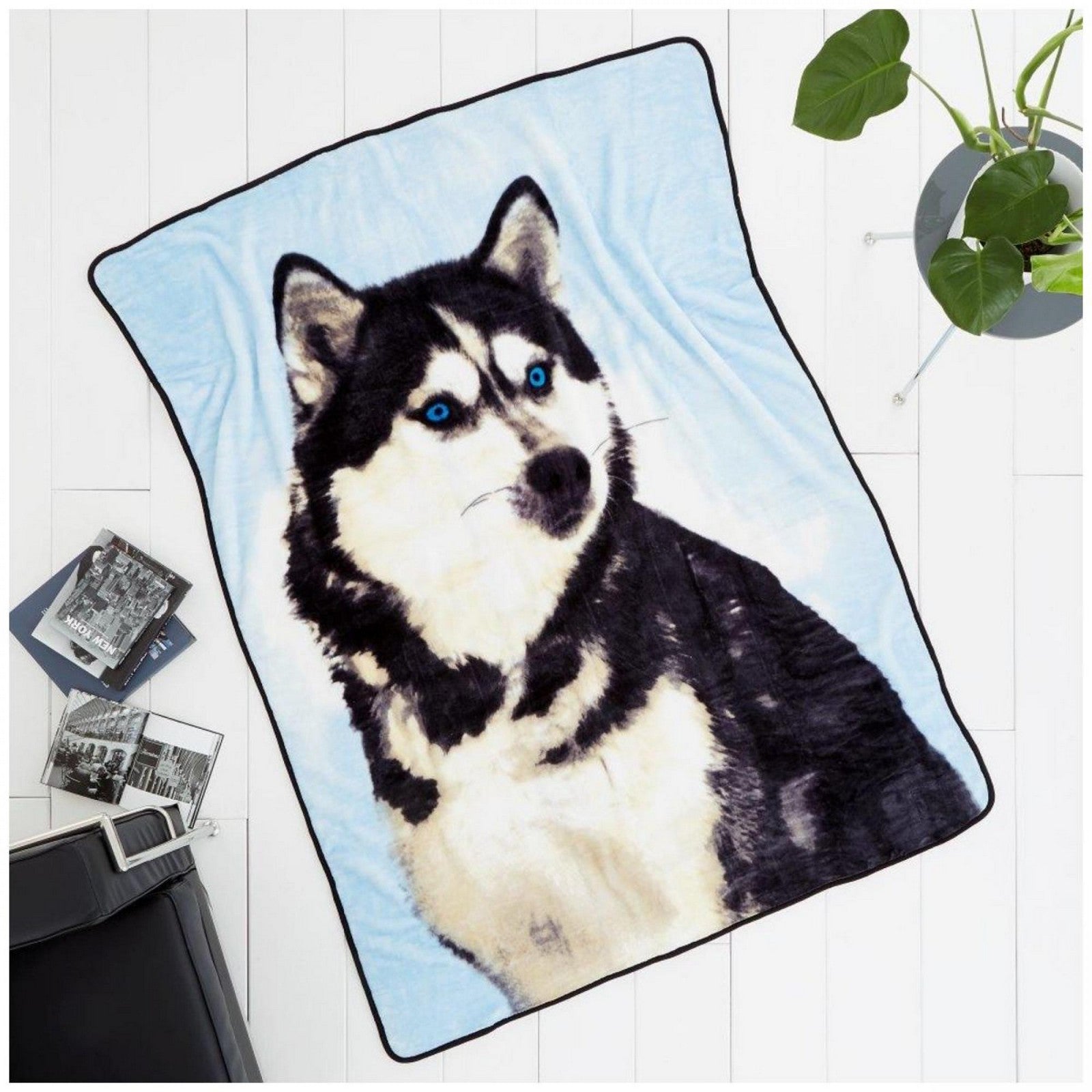 Printed Husky Throw