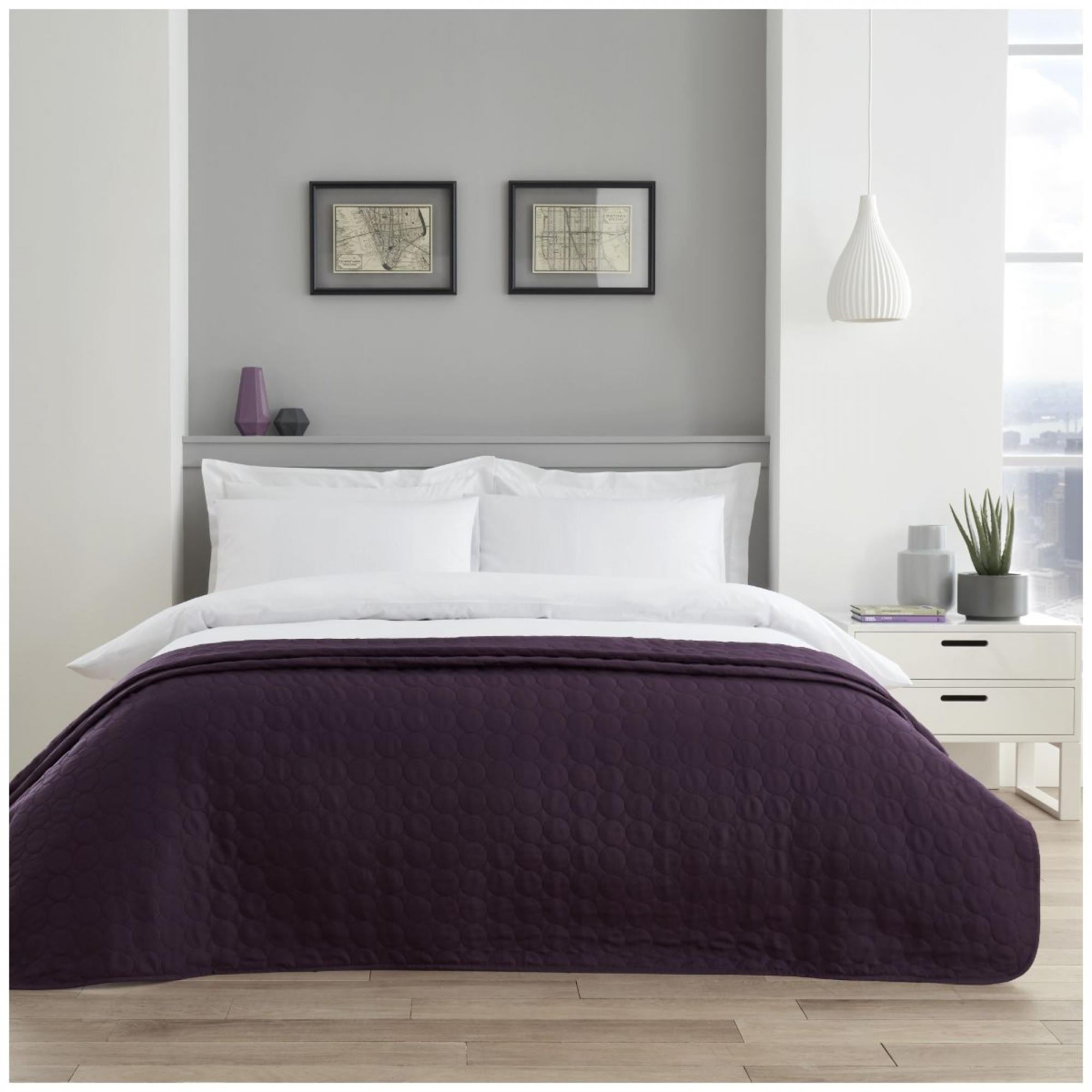 Luxury Pin Sonic Bedspread