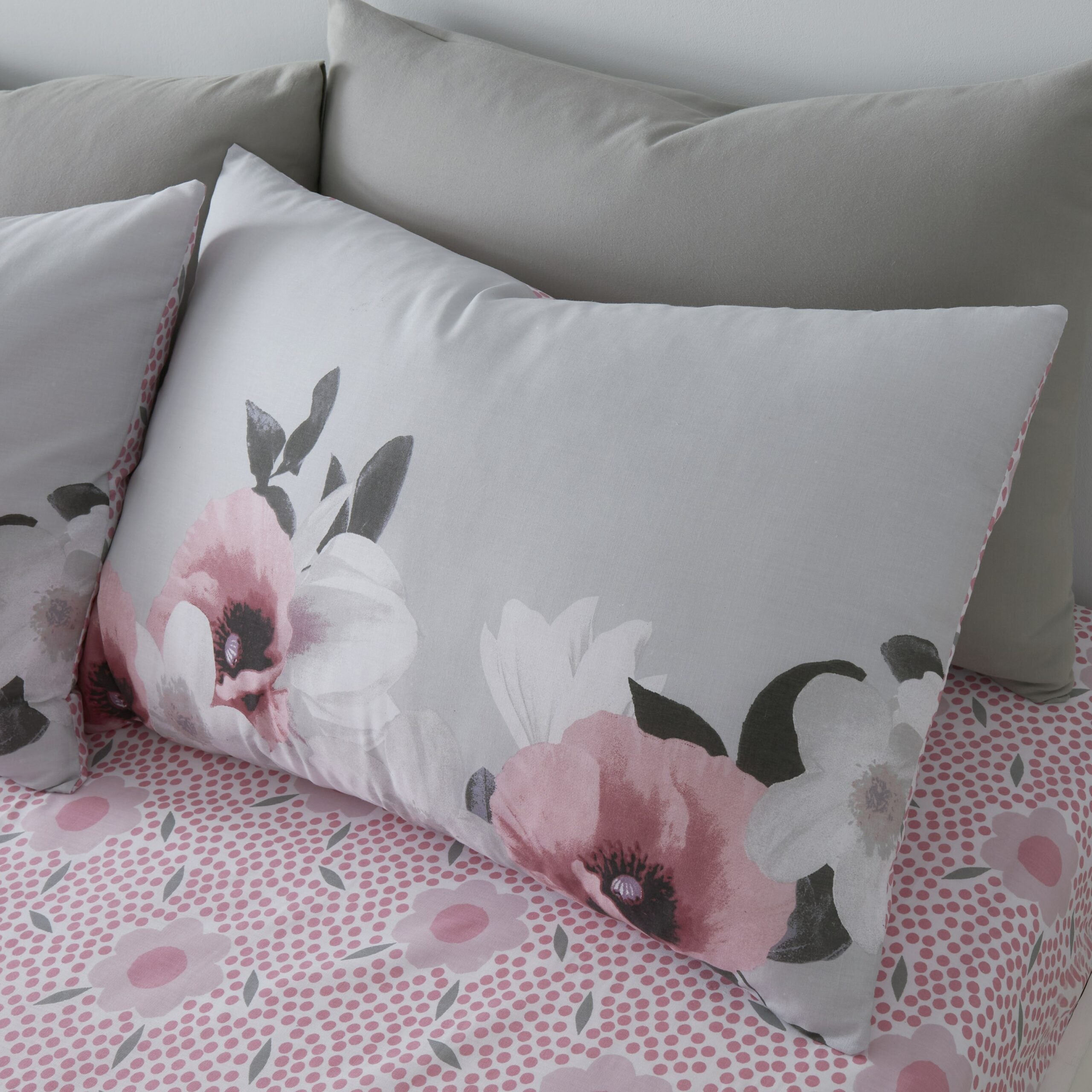 3D Digital Poppy Printed Duvet Set