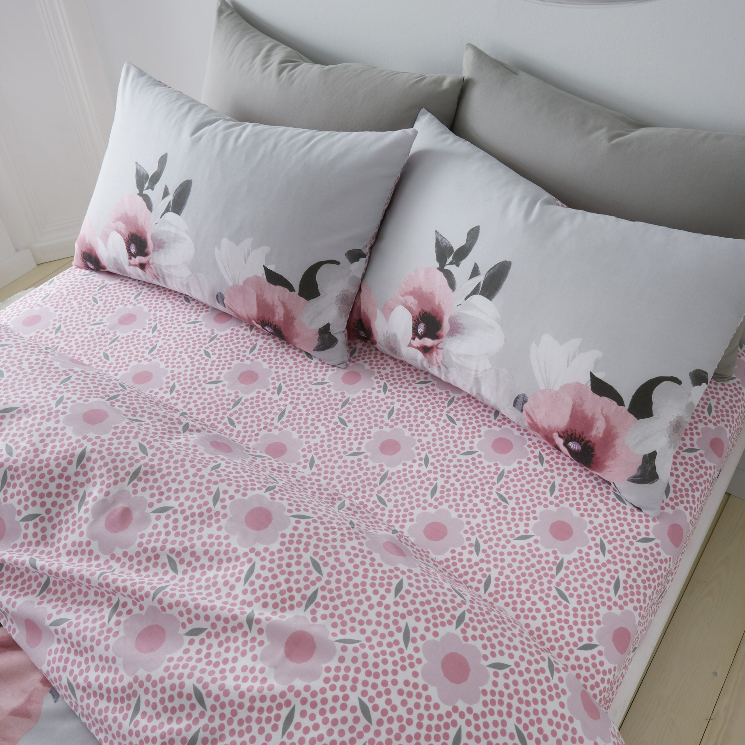 3D Digital Poppy Printed Duvet Set