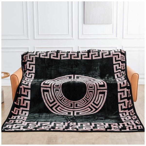 GC Greek Key Reversible Weighted Blanket – 4kg