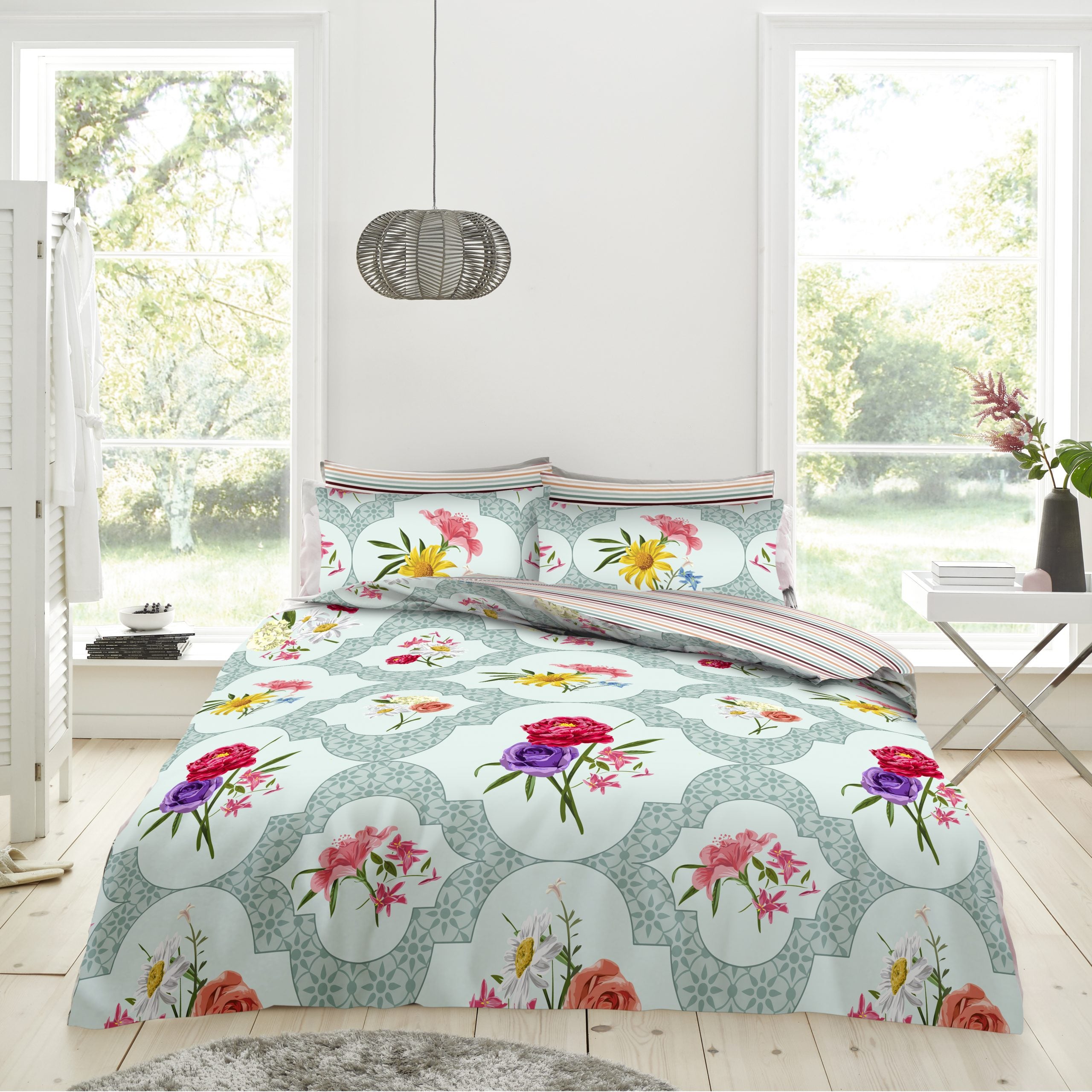 Carmen Complete Printed Duvet Set