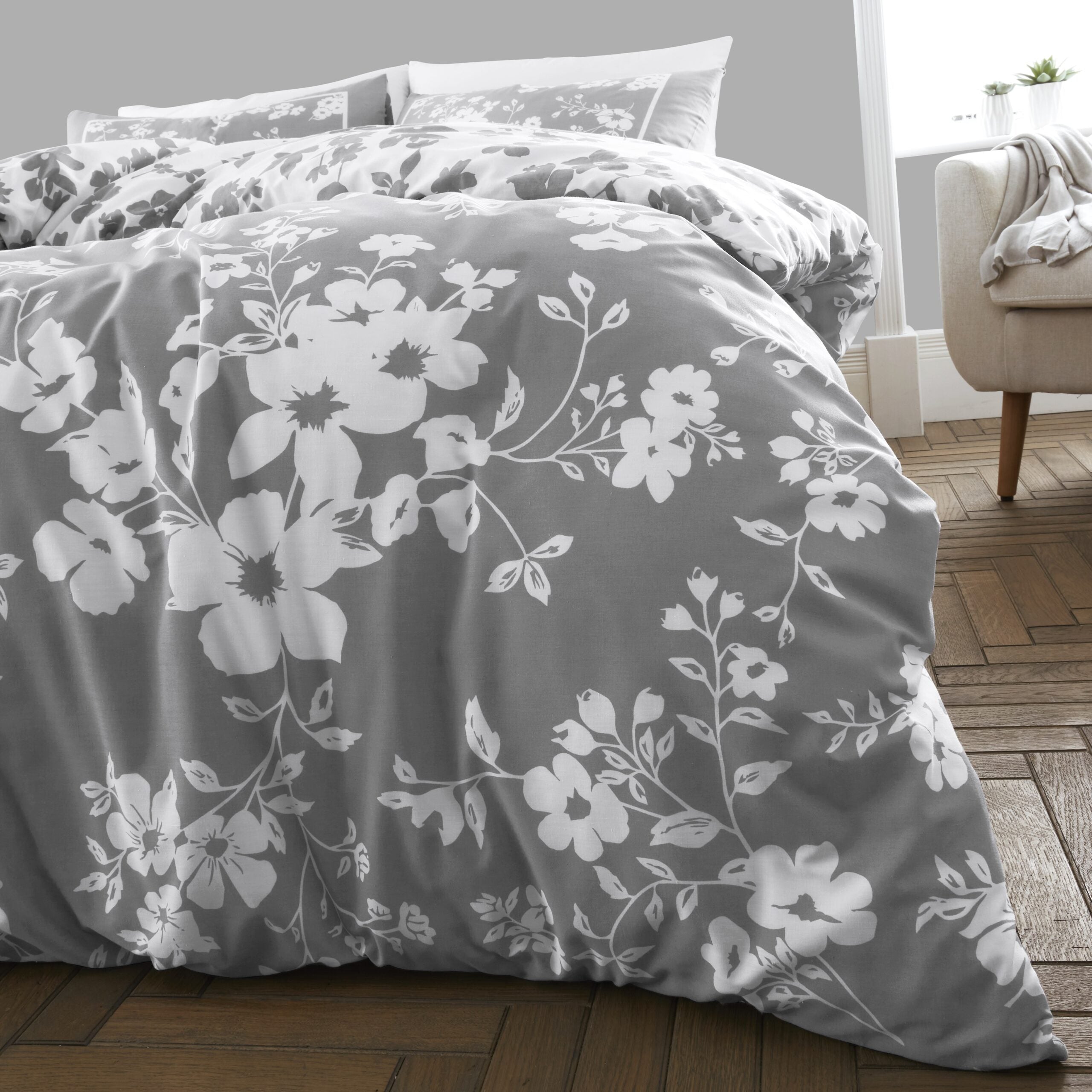 ELIZA FLORAL DUVET SET