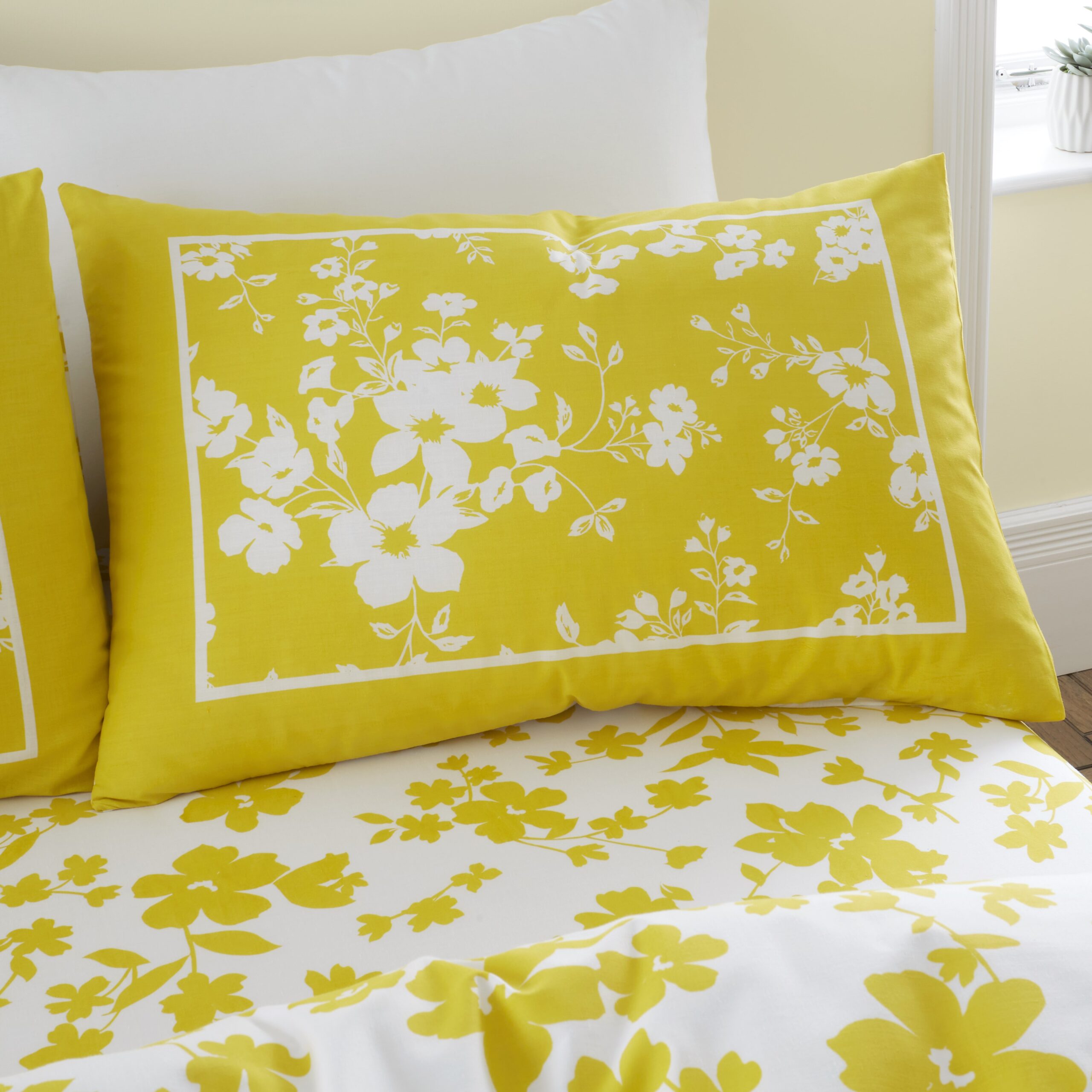 ELIZA FLORAL DUVET SET