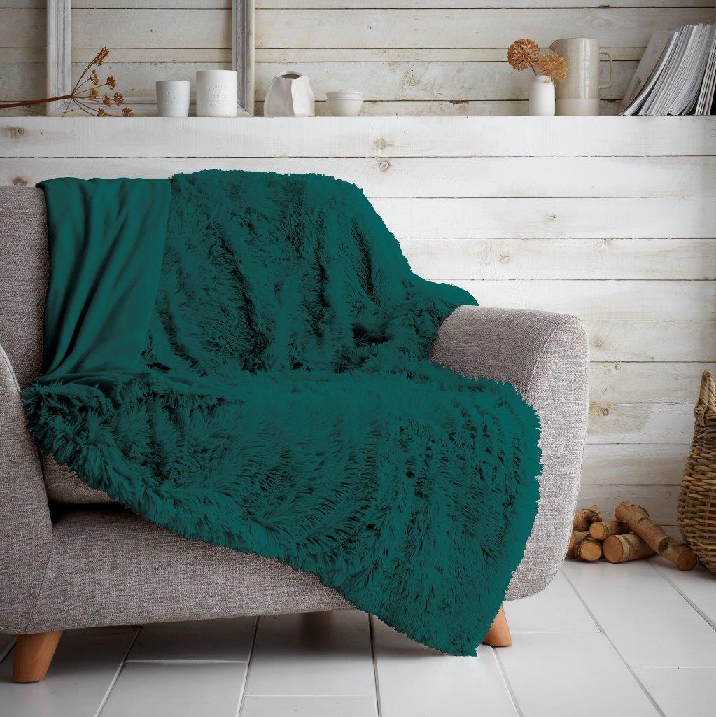 Hugg & Snug Throw - Gaveno Cavailia