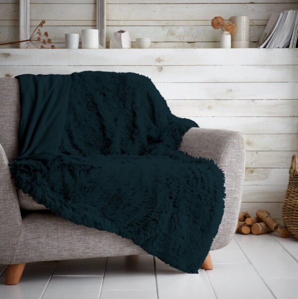 Hugg & Snug Throw