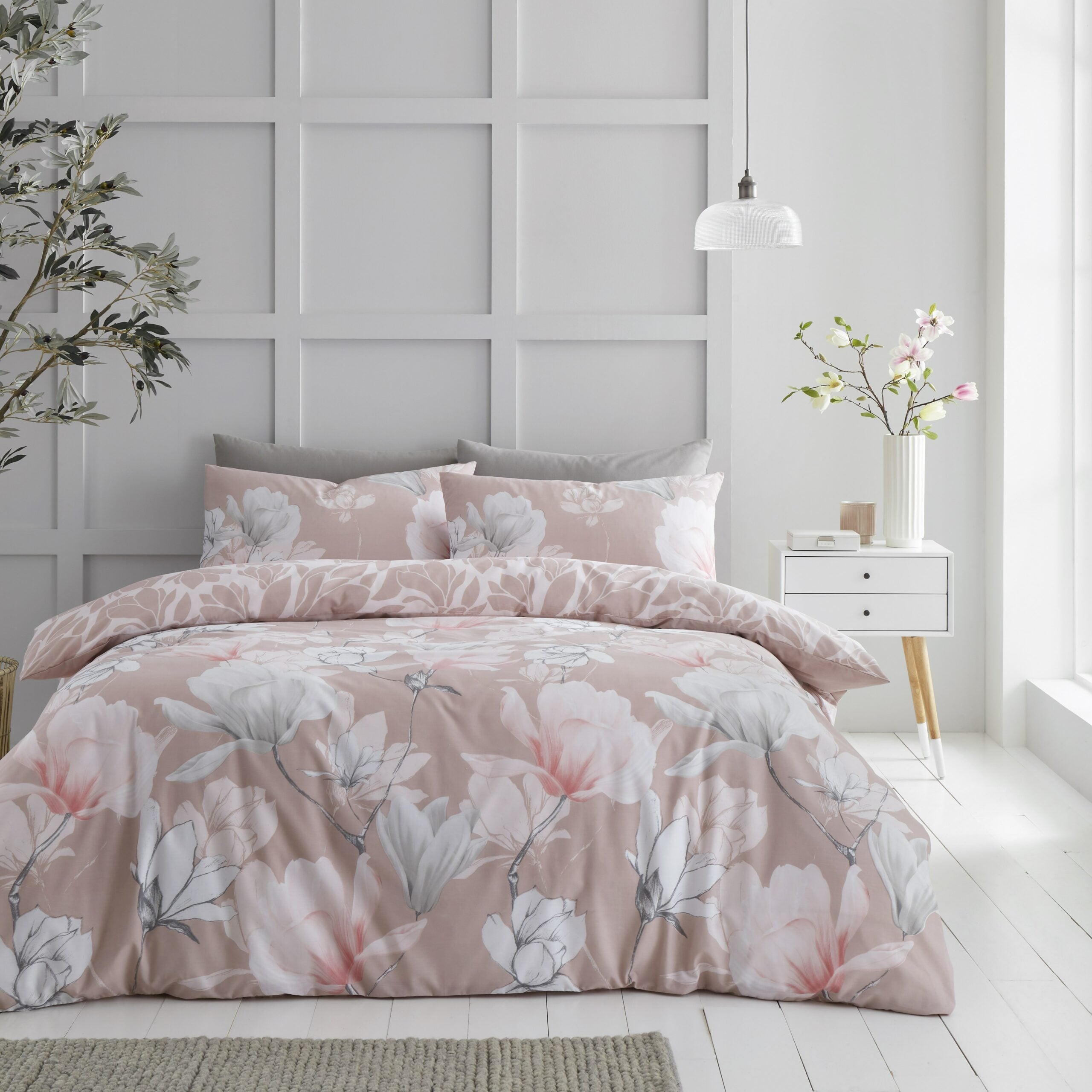 Magnolia Dream Printed Duvet Set