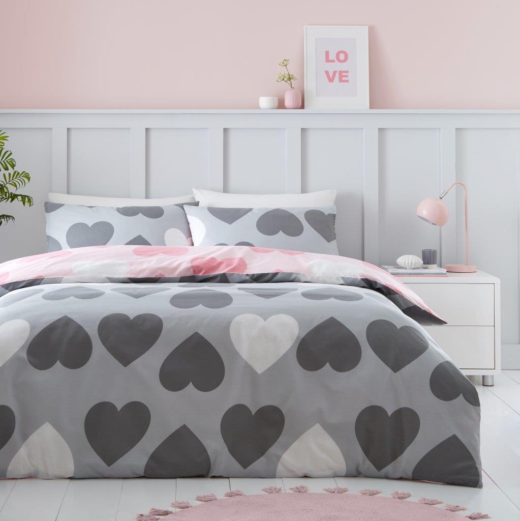 Pretty Hearts Printed Duvet Set