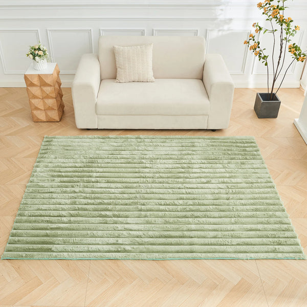 GC Shum Luxury Faux Fur Rug